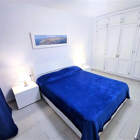 Appartement Valdes Center Los Cristianos à Los Cristianos  Extérieur photo