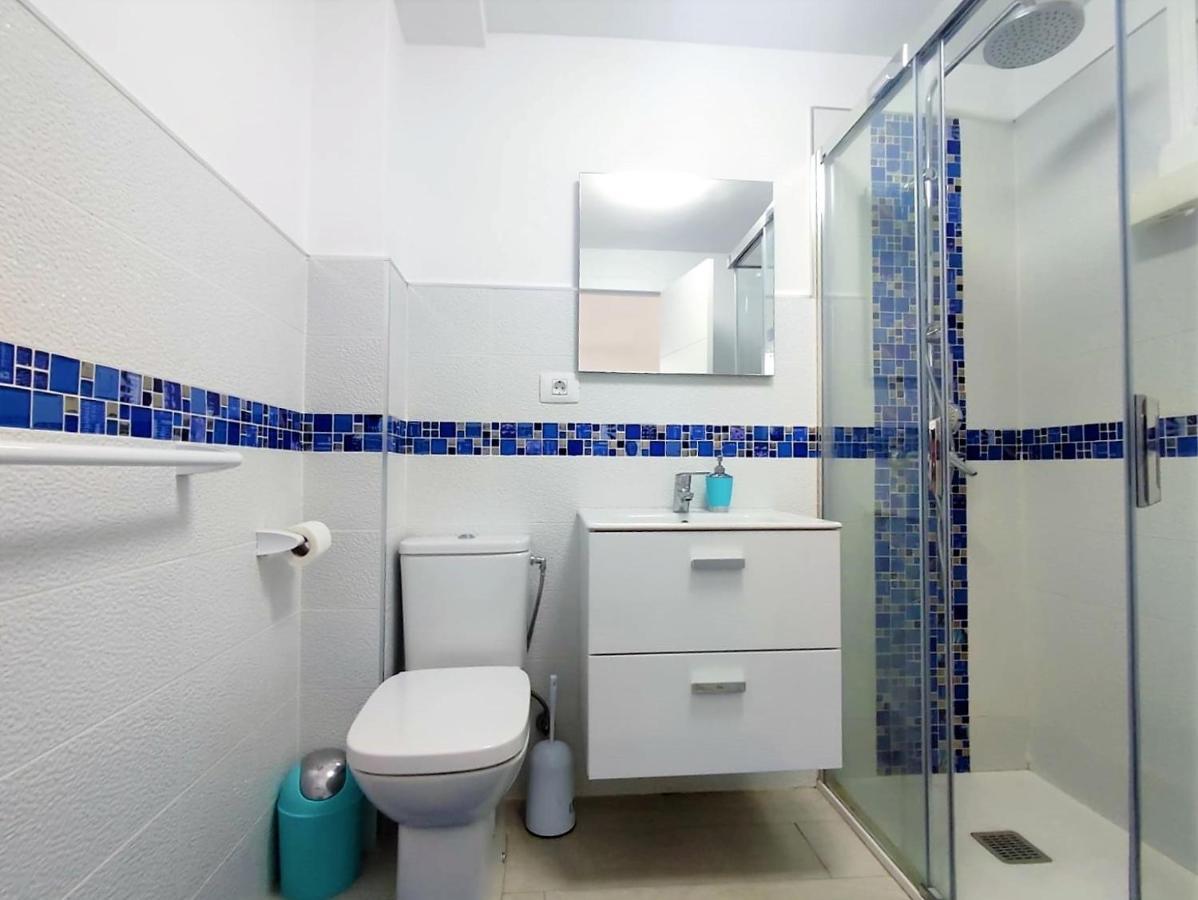 Appartement Valdes Center Los Cristianos à Los Cristianos  Extérieur photo
