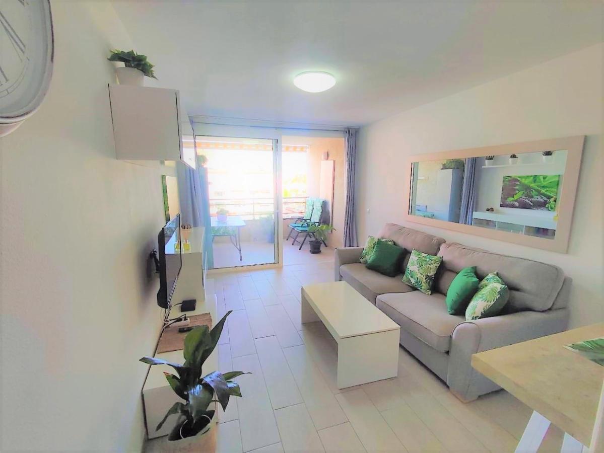 Appartement Valdes Center Los Cristianos à Los Cristianos  Extérieur photo