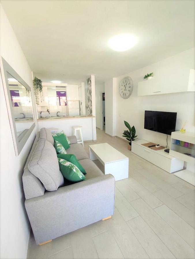 Appartement Valdes Center Los Cristianos à Los Cristianos  Extérieur photo